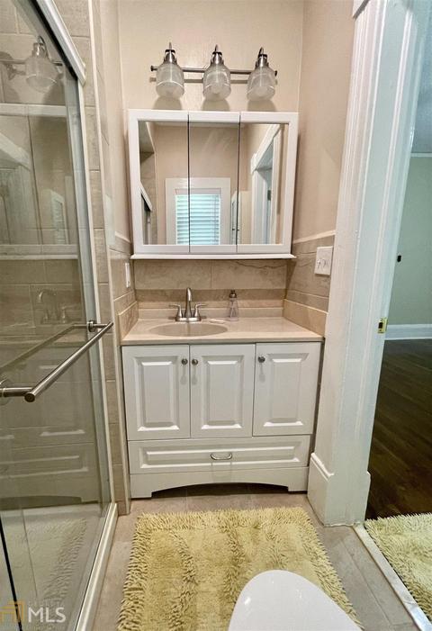 43 E New St, Winder, GA 30680 photo 28