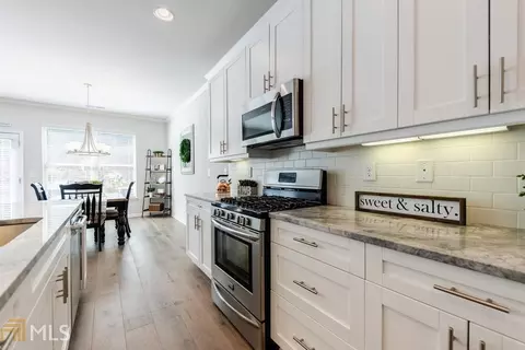5550 Warmstone Ln, Suwanee, GA 30024 photo 5