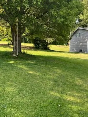 121 Clearwater Dr, Lagrange, GA 30241 photo 6