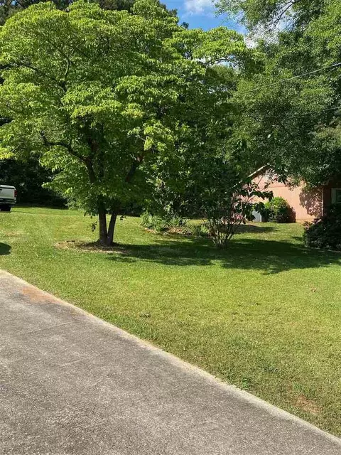 121 Clearwater Dr, Lagrange, GA 30241 photo 8