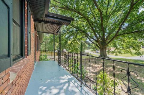 2272 Cain Cir, Dacula, GA 30019 photo 3