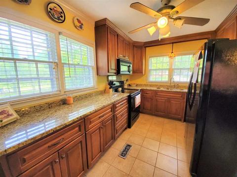 445 Scott St, Commerce, GA 30529 photo 10