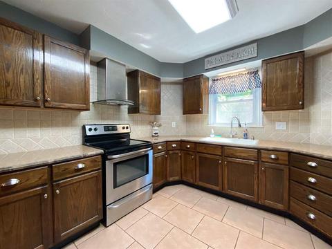 196 Moccasin Trl, Lagrange, GA 30241 photo 4