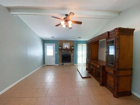 196 Moccasin Trl, Lagrange, GA 30241 photo 3