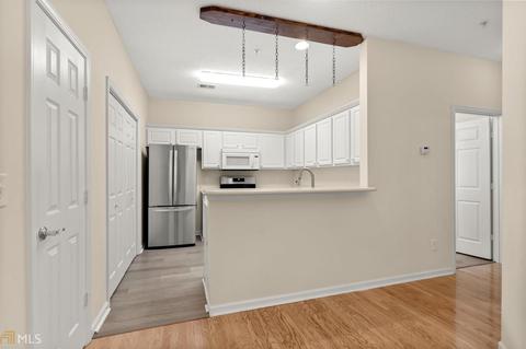 200 Riverstone Pl, Canton, GA 30114 photo 9