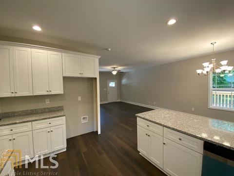 208 Pine St, Barnesville, GA 30204 photo 13