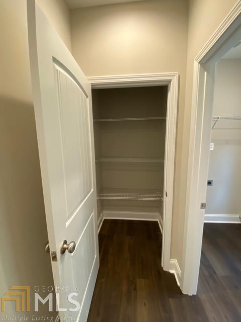 208 Pine St, Barnesville, GA 30204 photo 9