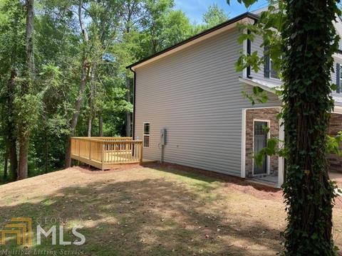 208 Pine St, Barnesville, GA 30204 photo 4