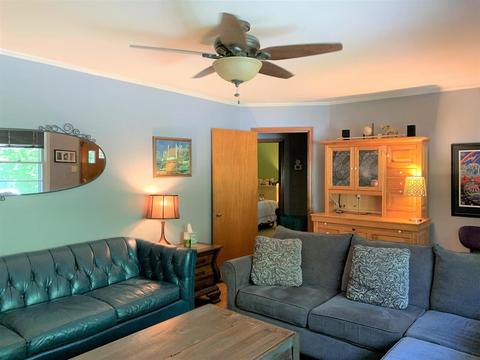 359 Hickory Cir, Toccoa, GA 30577 photo 4