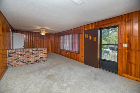 137 N Page St, Lagrange, GA 30240 photo 8