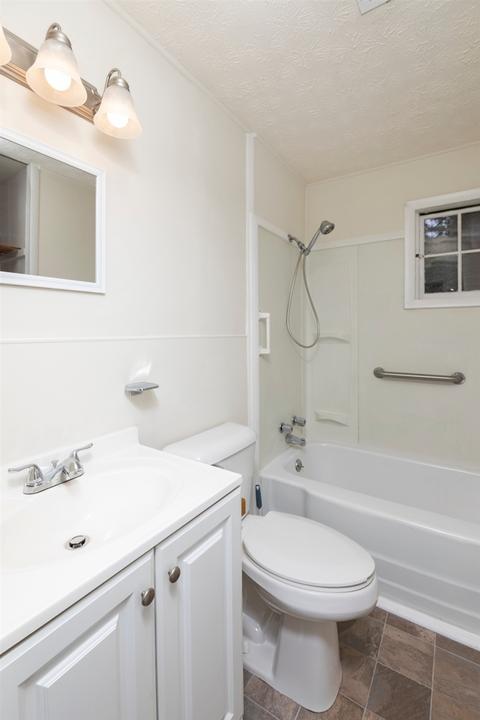 137 N Page St, Lagrange, GA 30240 photo 10