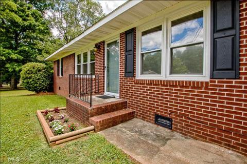 210 Second St, Bowdon, GA 30108 photo 5