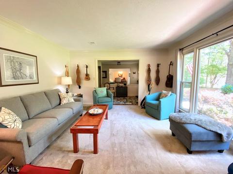 110 Powers Ct, Lagrange, GA 30240 photo 4