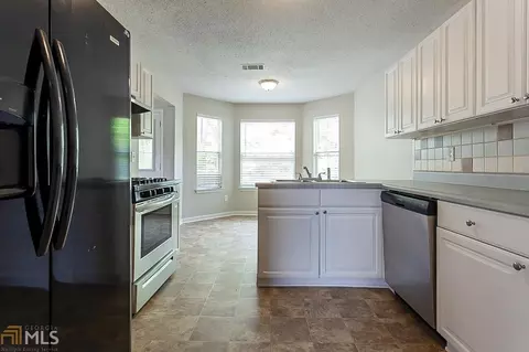 40 Adams Dr, Covington, GA 30016 photo 9