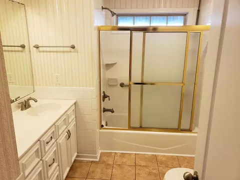 873 Highway 18 W, Barnesville, GA 30204 photo 9