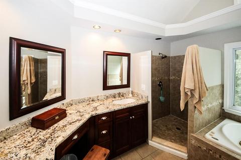 Undisclosed, Suwanee, GA 30024 photo 26