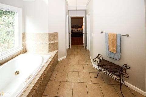 Undisclosed, Suwanee, GA 30024 photo 27