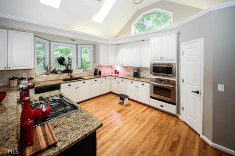 Undisclosed, Suwanee, GA 30024 photo 15