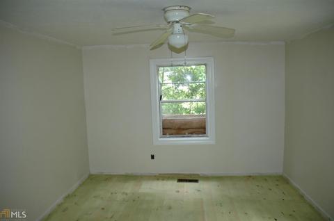 512 Burr St, Lagrange, GA 30240 photo 2