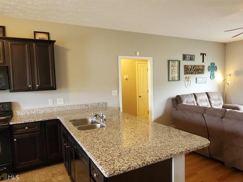 460 N Page St, Lagrange, GA 30241 photo 3