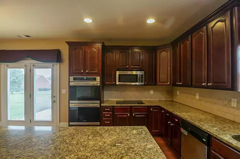 4223 Donington Way, Hampton, GA 30228 photo 8