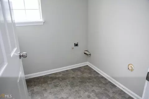 698 Burtons Cv, Hampton, GA 30228 photo 14