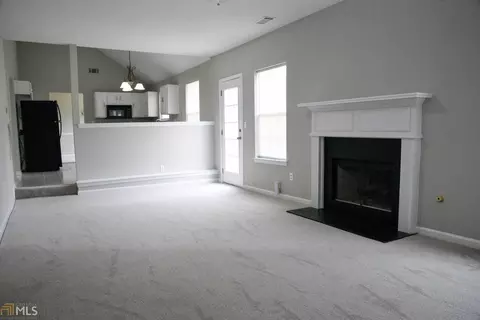 698 Burtons Cv, Hampton, GA 30228 photo 10