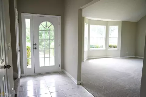 698 Burtons Cv, Hampton, GA 30228 photo 5