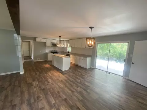 203 E Thomson Dr E, Centerville, GA 31028 photo 9