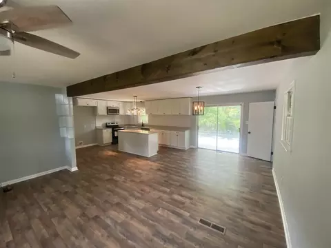 203 E Thomson Dr E, Centerville, GA 31028 photo 7