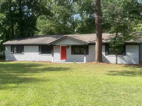 203 E Thomson Dr E, Centerville, GA 31028 photo 2
