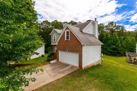 3511 Oakleigh Dr, Rex, GA 30273 photo 2