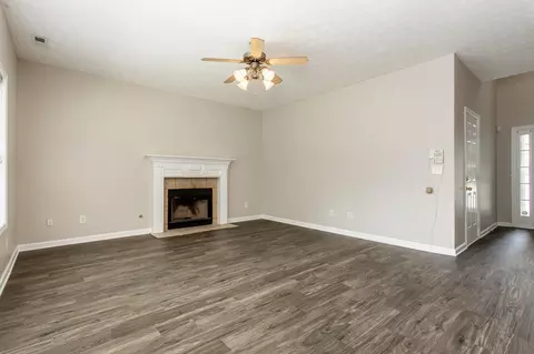 3511 Oakleigh Dr, Rex, GA 30273 photo 5