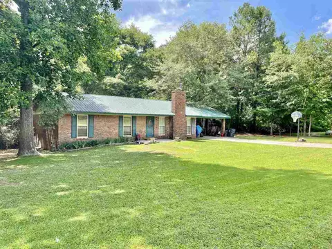 190 Poplar St, Jackson, GA 30233 photo 1