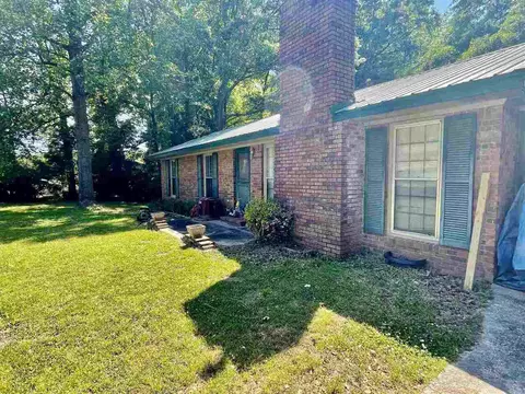 190 Poplar St, Jackson, GA 30233 photo 2