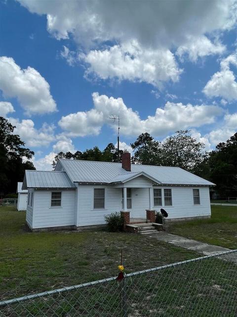 285 W Brumby Ave Reidsville Ga 17 Photos Mls Movoto