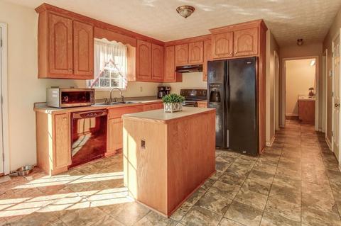 475 Buster Brown Rd, Jackson, GA 30233 photo 9