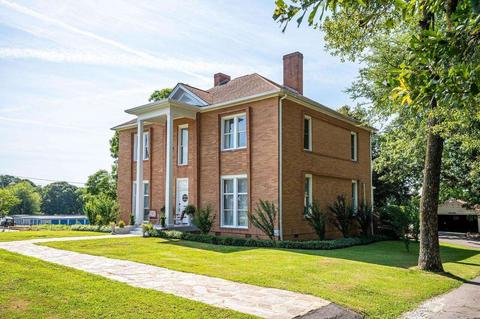 217 W Fourth Ave, Colbert, GA 30628 photo 2