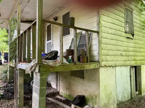 60 E Wright St, Winder, GA 30680 photo 21