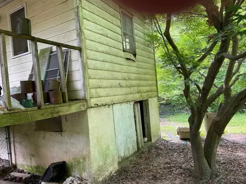 60 E Wright St, Winder, GA 30680 photo 22