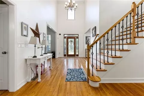 736 Crescent Cir, Canton, GA 30115 photo 4