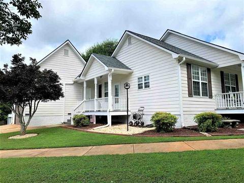 104 Kevins Dr, Hampton, GA 30228 photo 2