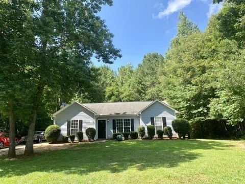 448 Hampton Green Dr, Lagrange, GA 30240 photo 1
