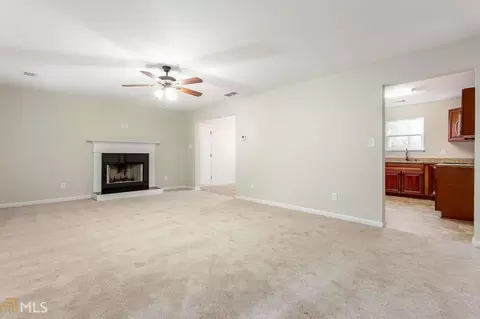 245 Oak Meadows Pl, Covington, GA 30016 photo 4