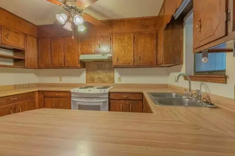 1024 Skyline Dr, Toccoa, GA 30577 photo 42
