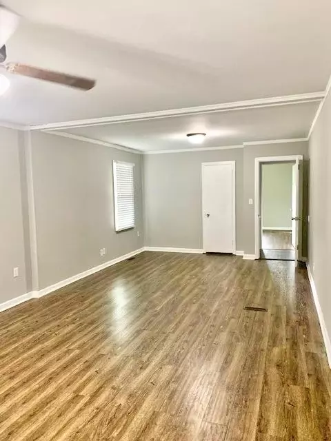 1900 54th St, Valley, AL 36854 photo 5