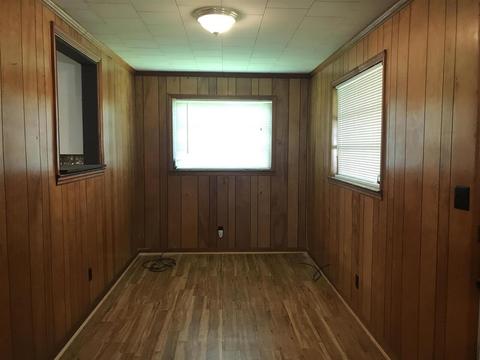 13 Thornton St, Lagrange, GA 30241 photo 2