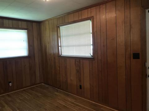 13 Thornton St, Lagrange, GA 30241 photo 3
