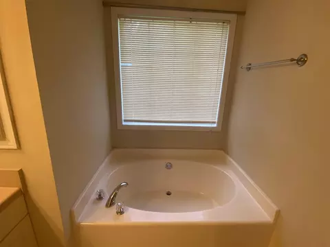 125 Spring Valley Way, Covington, GA 30016 photo 14