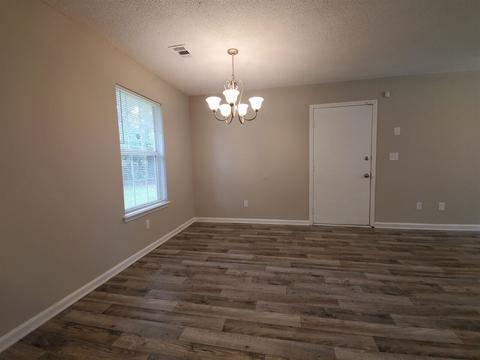 31 Spruce Dr, Mcdonough, GA 30253 photo 6
